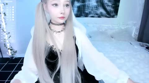 Lily online show from May 2026 02:27:02 AM