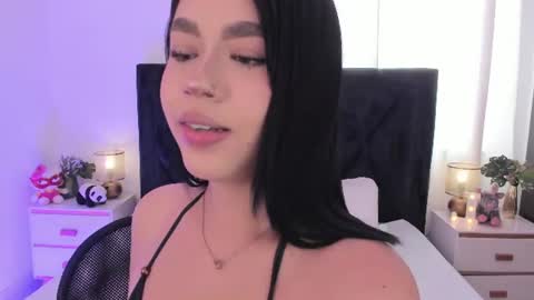 LilyWoodz online show from June 2026 07:14:02 PM
