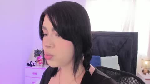 LilyWoodz online show from June 2026 02:41:01 PM