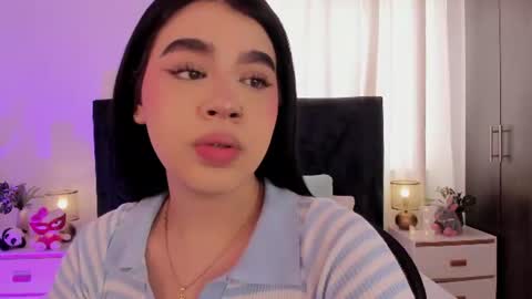 LilyWoodz online show from June 2026 07:07:02 PM