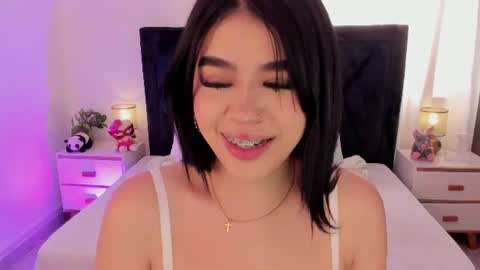 LilyWoodz online show from July 2026 07:12:02 PM