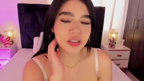 LilyWoodz online show from July 2026 08:52:02 PM