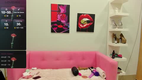 Snapshot of lilybrilly chatting on March 2025 07:32:01 AM Lily online show from March 2025 07:32:01 AM