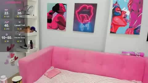 Snapshot of lilybrilly chatting on September 2025 06:04:02 AM Lily online show from September 2025 06:04:02 AM