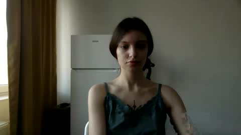 lilycandy_ online show from February 2025 09:00:01 AM
