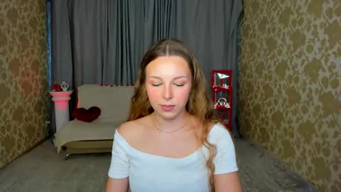 lilyeblake online show from March 2026 12:22:02 PM