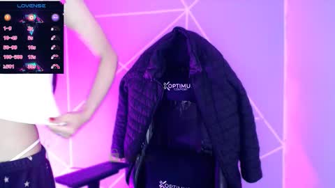 Liliana louise online show from December 2025 08:59:02 PM