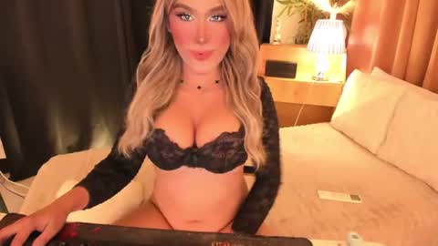 IM YOUR TRUE GODESS Lilymonstercock online show from July 2026 01:23:01 AM