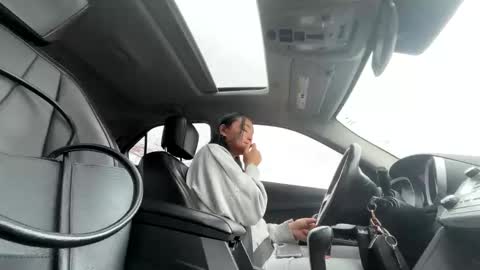 Snapshot of lilypowpow chatting on March 2026 08:25:02 PM lilypowpow online show from March 2026 08:25:02 PM