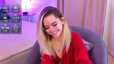 Snapshot of lilyrabbit chatting on November 2025 05:39:02 AM Rose online show from November 2025 05:39:02 AM