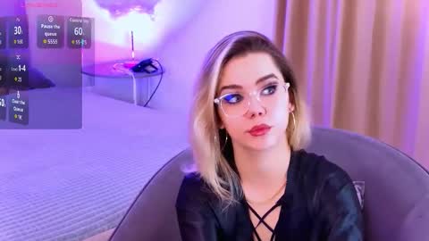 Snapshot of lilyrabbit chatting on November 2025 05:51:02 AM Rose online show from November 2025 05:51:02 AM