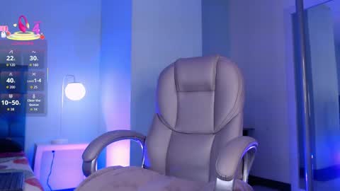 lilyred_ online show from May 2026 03:36:02 AM