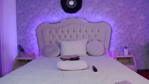      online show from February 2025 07:11:01 AM