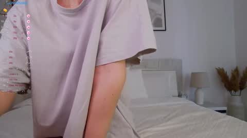 Lily online show from March 2025 08:45:01 AM