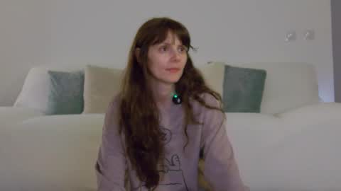 Lily online show from February 2026 08:12:01 PM