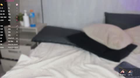   online show from April 2026 09:39:33 PM