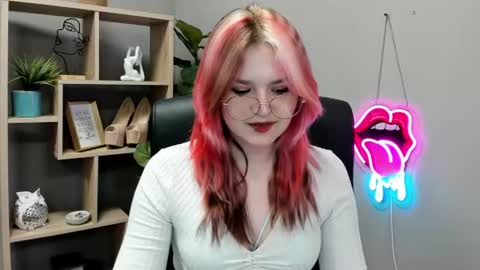 Lily online show from June 2026 06:38:01 AM