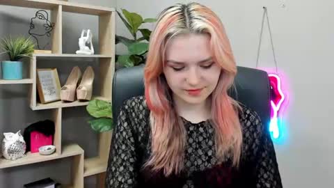 Lily online show from July 2026 07:36:01 AM