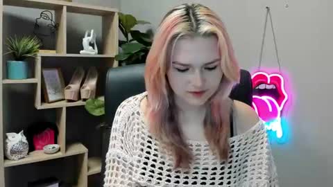 Lily online show from July 2026 08:40:02 AM
