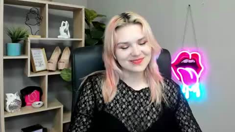 Lily online show from July 2026 06:48:02 AM