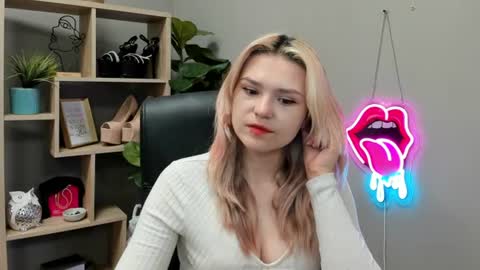 Lily online show from July 2026 06:40:02 AM