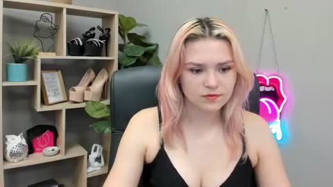Lily online show from July 2026 06:30:01 AM