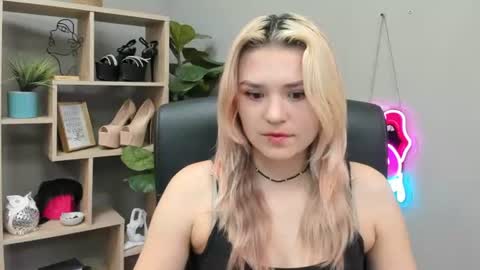 Lily online show from July 2026 06:38:02 AM