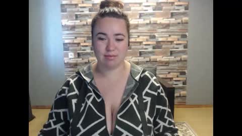 busty princess online show from October 2025 06:08:01 AM