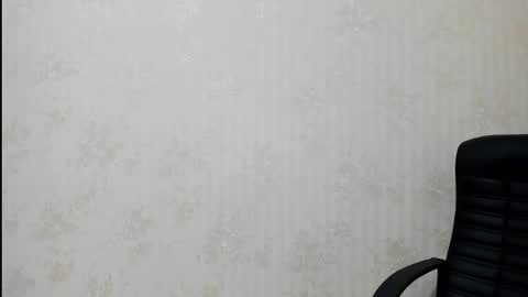    online show from February 2025 12:12:01 PM