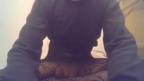 Snapshot of limpclitsissyfemboy chatting on February 2026 12:20:02 AM limpclitsissyfemboy online show from February 2026 12:20:02 AM