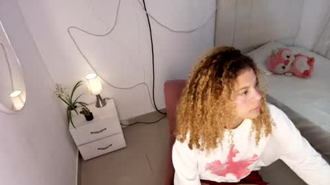 lina_andr online show from July 2026 05:01:01 AM