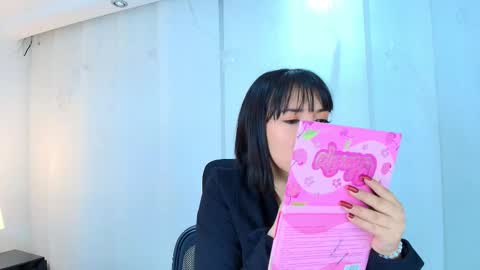  Lina Bedoya  online show from September 2025 11:32:02 AM