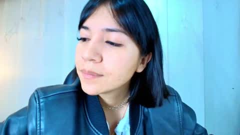  Lina Bedoya  online show from November 2025 11:34:02 AM