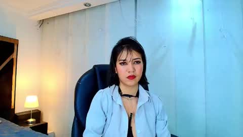  Lina Bedoya  online show from March 2026 11:37:02 AM