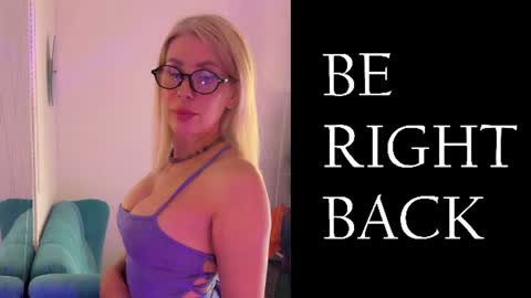 lina_bennet online show from June 2026 03:25:01 AM