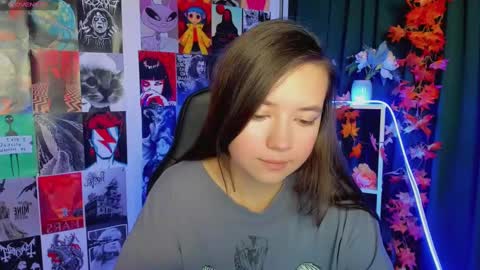 Snapshot of lina_brownie chatting on December 2024 02:10:01 AM Lina online show from December 2024 02:10:01 AM