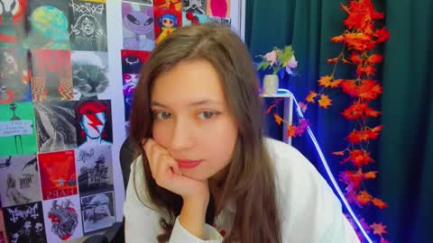 Snapshot of lina_brownie chatting on December 2024 05:48:02 AM Lina online show from December 2024 05:48:02 AM