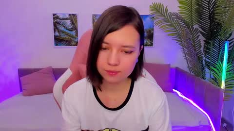 Snapshot of lina_brownie chatting on February 2025 01:55:01 AM Lina online show from February 2025 01:55:01 AM