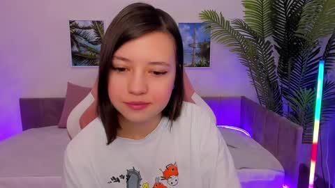 Snapshot of lina_brownie chatting on March 2025 01:53:02 AM Lina online show from March 2025 01:53:02 AM