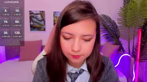 Snapshot of lina_brownie chatting on September 2025 03:30:02 AM Lina online show from September 2025 03:30:02 AM