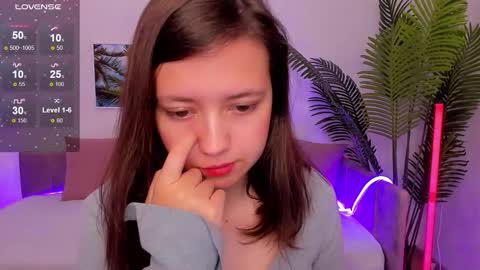 Snapshot of lina_brownie chatting on September 2025 02:23:01 AM Lina online show from September 2025 02:23:01 AM