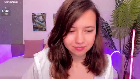 Snapshot of lina_brownie chatting on September 2025 02:35:02 AM Lina online show from September 2025 02:35:02 AM