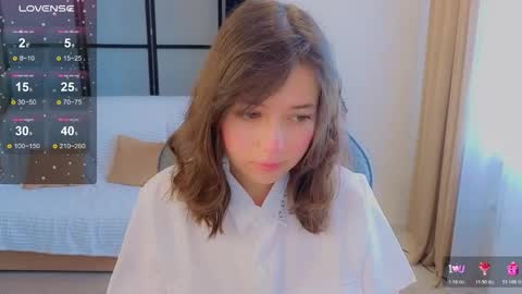 Snapshot of lina_brownie chatting on February 2026 03:48:01 AM Lina online show from February 2026 03:48:01 AM