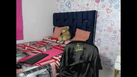 Snapshot of lina_clark_ chatting on September 2025 01:56:01 PM lina_clark_ online show from September 2025 01:56:01 PM