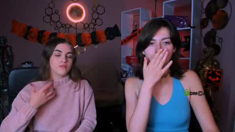 Snapshot of lina_fox12 chatting on October 2025 01:15:02 PM lina_fox12 online show from October 2025 01:15:02 PM