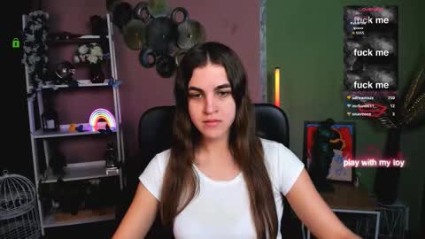 Snapshot of lina_fox12 chatting on December 2025 02:59:02 PM lina_fox12 online show from December 2025 02:59:02 PM