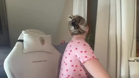 lina_frost online show from January 2026 08:54:02 PM