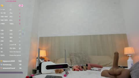 Snapshot of lina_garcia chatting on March 2025 02:34:01 PM online show from March 2025 02:34:01 PM