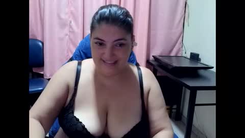 Lina Mara99 online show from February 2026 12:09:01 AM