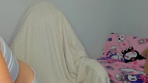 lina_massey online show from June 2026 12:33:02 AM